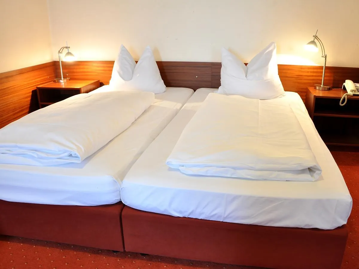 Hotel Dolomit Munich 2*,  Germany