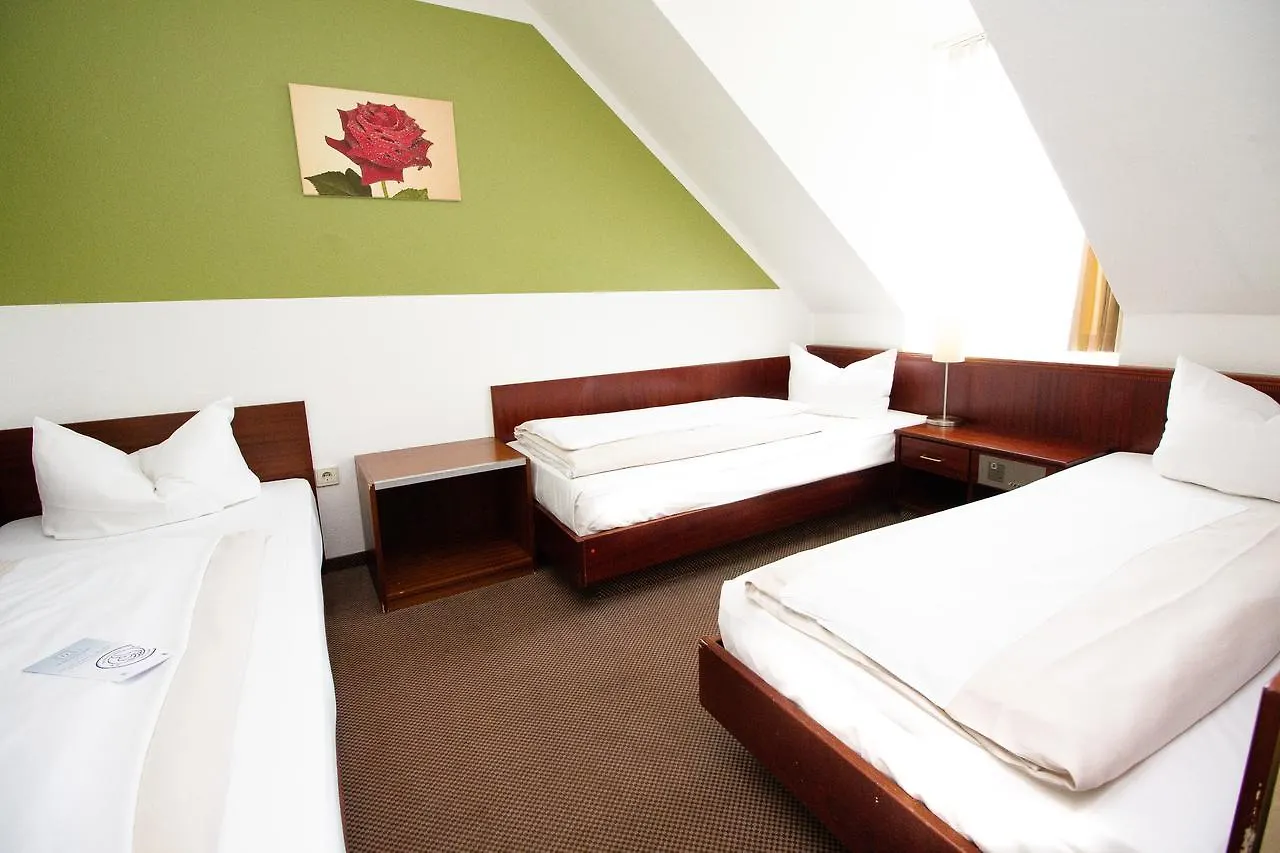Hotel Dolomit Munich