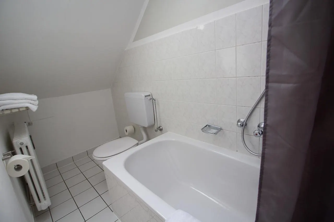 Hotel Dolomit Munich 2*,  Germany