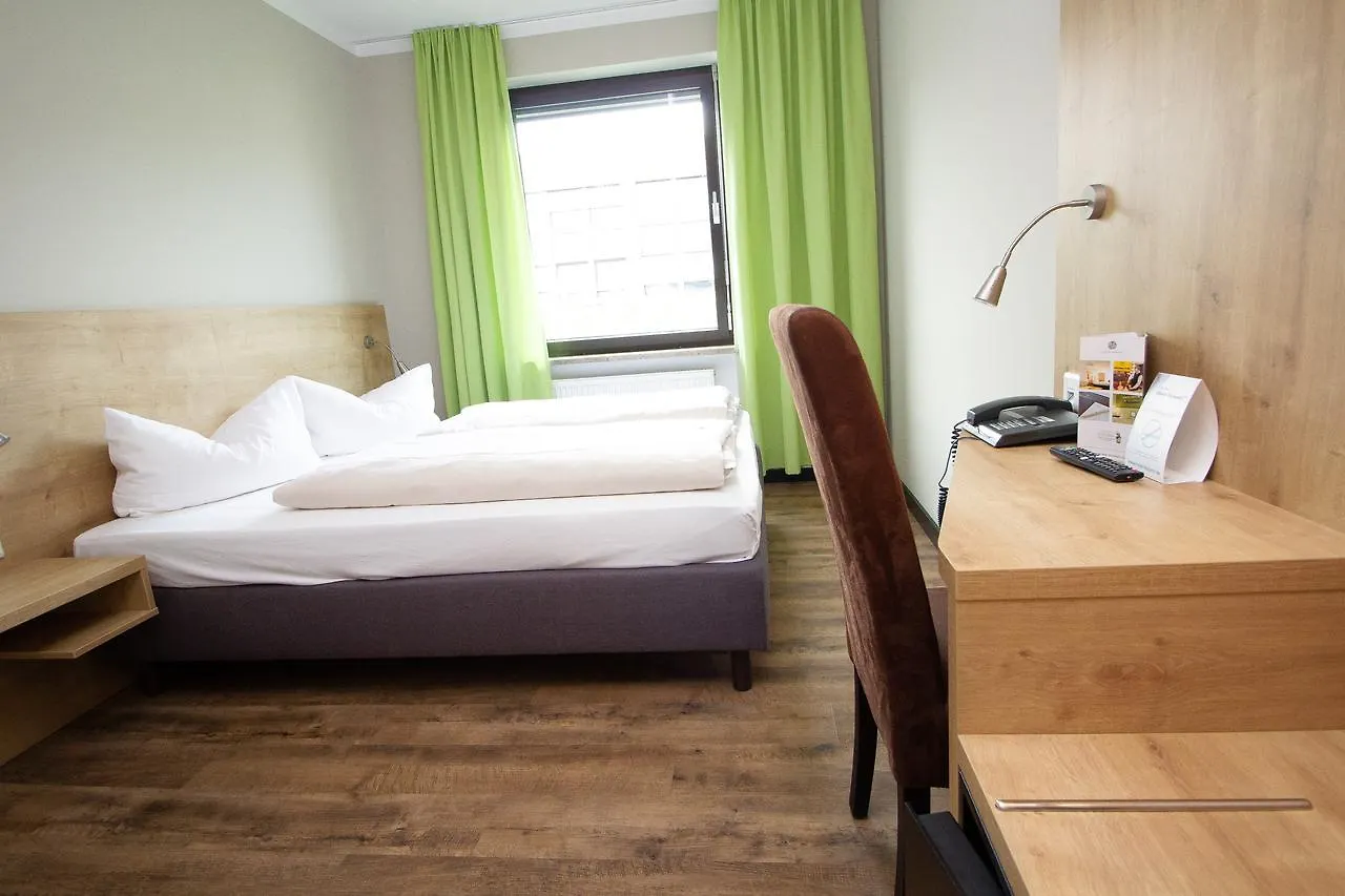 Hotel Dolomit Munich