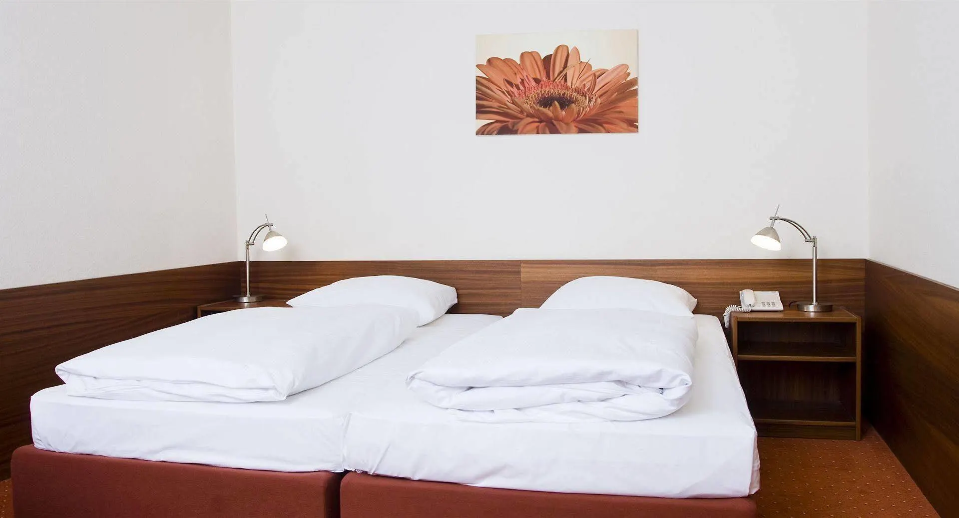 Hotel Dolomit Munich