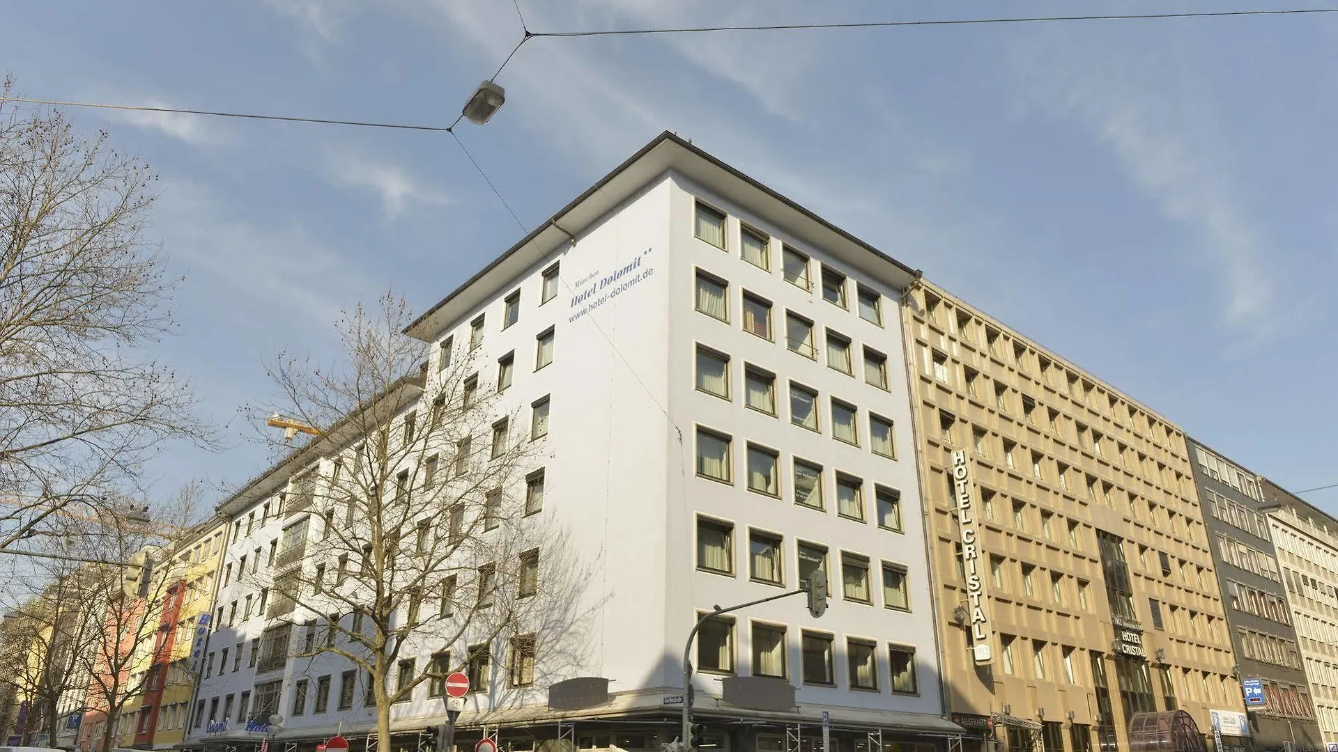 Hotel Dolomit Munique